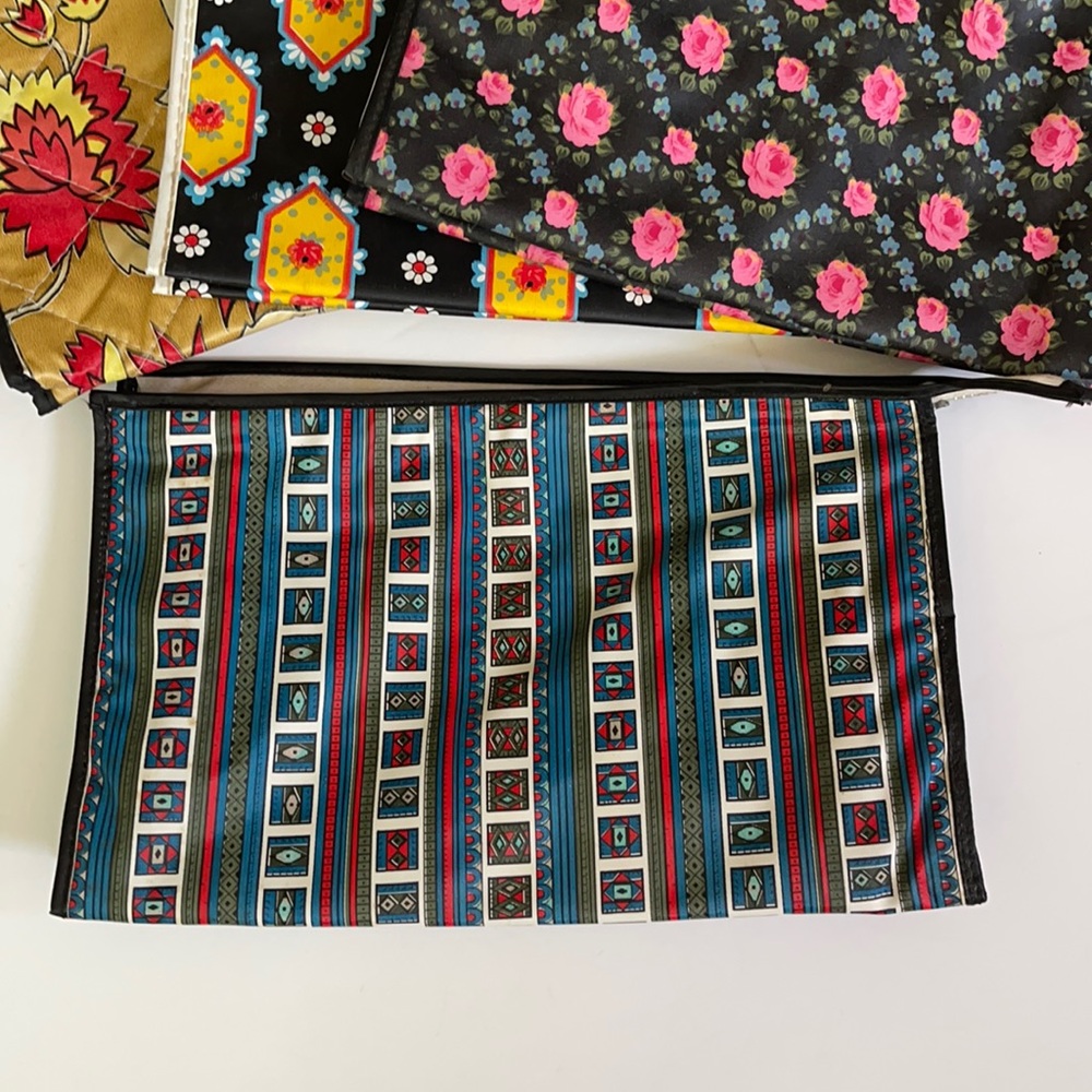 RARE vintage patterned  makeup bag